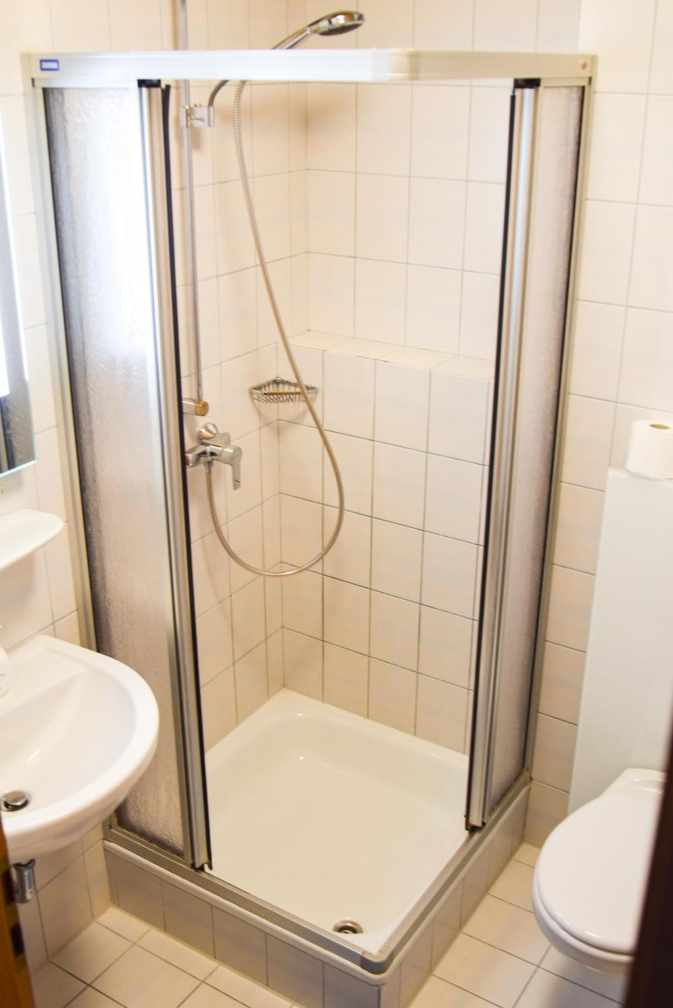 Hotel Gasthof Zum Loewen Velburg Habitación foto